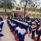 Xã Trường Lâm tổ chức tuyên truyền vệ sinh ATTP đối với các thực phẩm bày bán bên ngoài đường phố tại trưởng Tiểu học Trường Lâm.